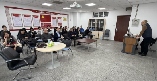 我院举办“交通运输低碳发展”专题讲座